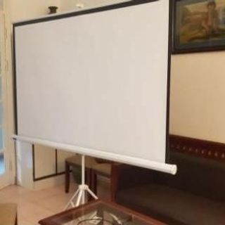 Màn chiếu 3 chân 100 inch (1m78x1m78)