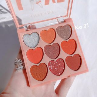 Phấn mắt Any Lady 9 ô tim Love Me