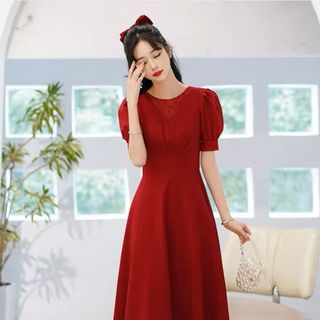 ĐẦM XÒE ĐỎ PHỐI LƯỚI BI TAY PHỒNG - DT1712