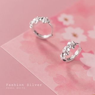 Bông tai bạc nữ AROCH Jewelry hoa hồng trắng sang trọng, tinh tế G6744