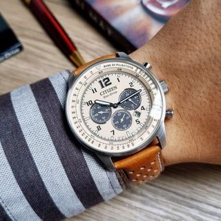 Đồng hồ nam citizen dây da chạy full kim