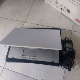 Laptop chơi game đột kích core i5 ram 6Gb Windows 10 tặng kèm chuột không dây bảo hành 1 năm (giao hãng ngẫu nhiên)
