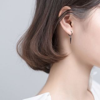 Khuyên tai bạc Ý s925 hình lá nón thả dài lạ mắt G4045 - AROCH Jewelry