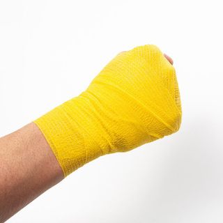 Băng keo thể thao bảo vệ quấn cổ tay chân bó gối tự dính chống chấn thương khi thi đấu đá bóng luyện tập thể thao - Băng keo thể thao quấn cổ chân giày đá bóng, băng bảo vệ cổ chân tự dính cuốn bó gối dán cơ