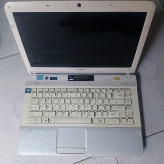 Laptop gaming chơi game phong thần core i5 ram 4Gb Win 10 Bảo hành 1 năm (Giao ngẫu nhiên)