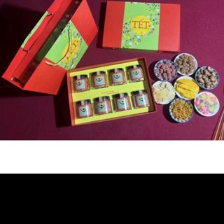 HỘP 8 HỦ CAO CẤP. ( Vị tryền thống)