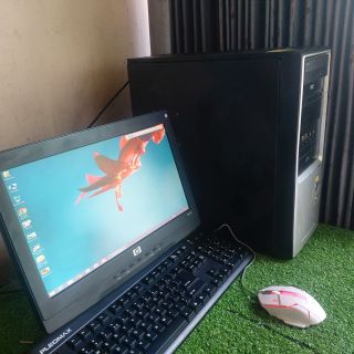 Trọn bộ máy tính văn phòng có màn hình 15 inch đầy đủ phụ kiện đã sử dụng bảo hành 1 năm chính hãng, giao mẫu ngẫu nhiên