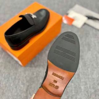 Giày Tây Âu likeauth vip 1-1 
5tr sale 3tr2