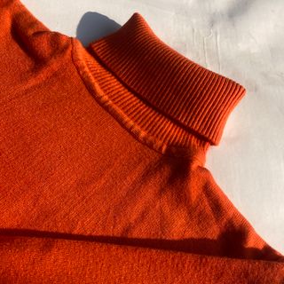 buôn sỉ lượng lớn áo len nam cổ lọ trơn, dày dặn, dáng ôm body, len dệt kim siêu đẹp lom9