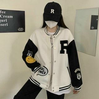 Áo khoác dù bomber logo R form vải mịn
sỉ 62k-72k