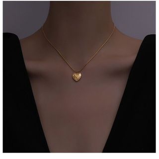 Dây chuyền nữ titan tim dây mì