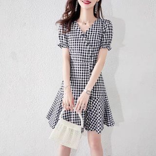 ĐẦM CARO ĐUÔI CÁ NẸP NÚT XÉO – DT1714
