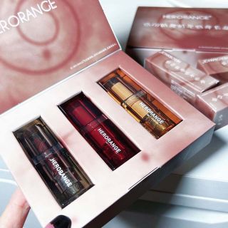 Set son sáp Her Orange 3 cây mới