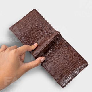 [Mã BMLT35 giảm đến 35K đơn 99K] Ví nam da cá sấu thật FADODA SP-FCW03B nhiều màu