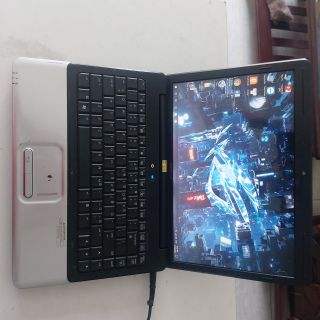 Laptop cũ chính hãng intel 4Gb ổ cứng 500Gb màn hình 14 inch đầy đủ phụ kiện bảo hành 1 năm