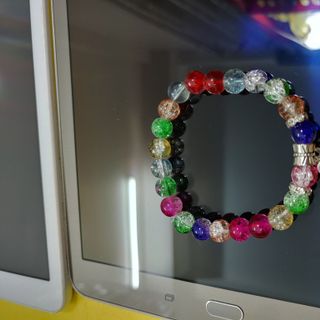 Vòng chuỗi đeo tay phong thủy rất nhiều màu sắc dễ thương