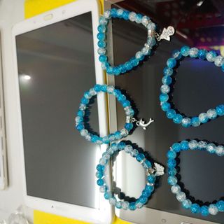 Chuỗi đeo tay xanh biển xinhhhh