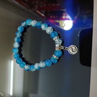 Chuỗi đeo tay xanh biển xinhhhh