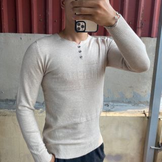 Áo len nam cổ tròn họa tiết hàng Quảng Châu xịn, mềm mại, cúc cổ cuccoTQ- Hà Đinh