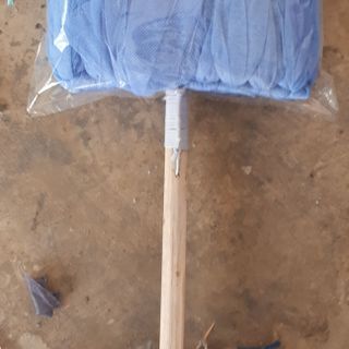 Cây lau nhà vải mùng cán gỗ