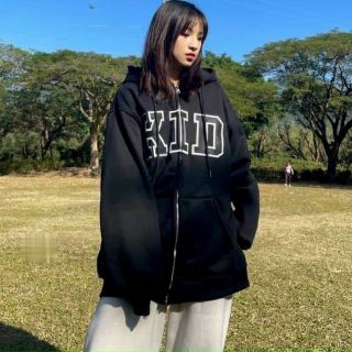 Áo khoác chống nắng thun nỉ in logo KID form đẹp xuất sắc