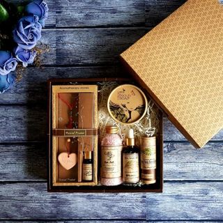 Quà tặng sếp nữ – Lady Gift