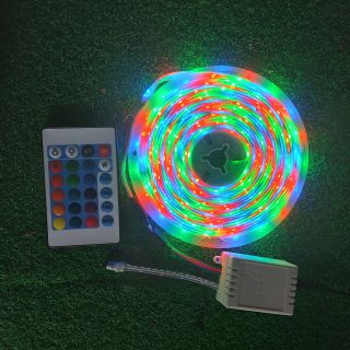 Dây đèn LED trang trí RGB dài 5M sẵn keo dán có điều khiển từ xa chính hãng mới