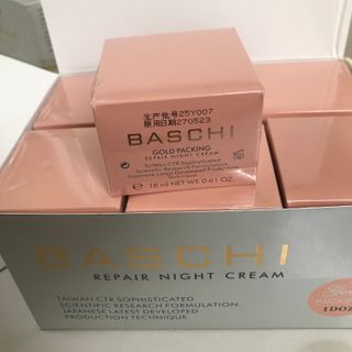 Kem ban đêm Báschi 18g