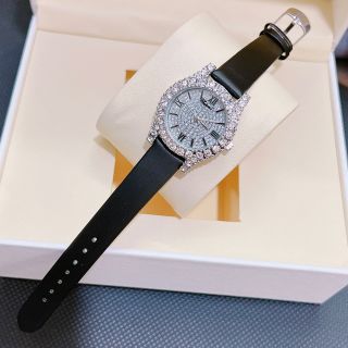 Đồng hồ da nữ đẹp