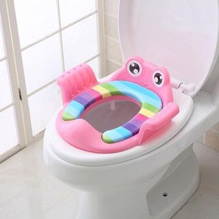 LÓT BỒN CẦU ẾCH CHO BÉ CÓ TAY VỊN