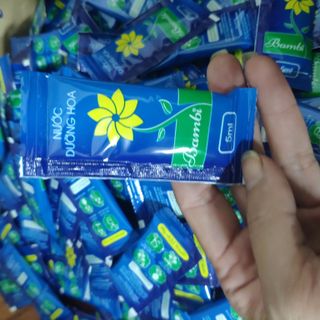 Thùng 200 gói x5ml nước dưỡng hoa lâu làn chơi Tết
