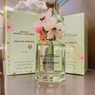 Nước hoa daisy xang