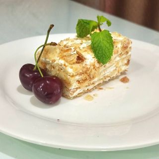 Tráng miệng theo công thức Nga. Bán sỉ