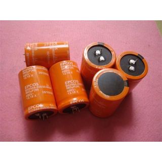 1 Tụ Điện Phân Loại EPCOS 450V 560UF , liên hệ O778454186