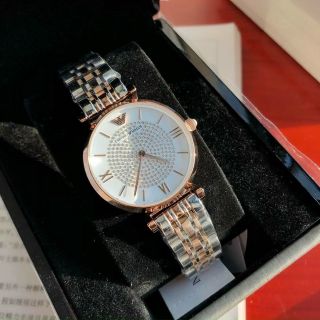 Đồng hồ nữ armaniiis đá