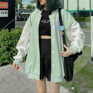 Áo khoác nỉ nút bomber logo R form dưới 70kg