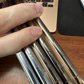 iPhone 11 pro max 256gb likenew pin9x Bảo Hành 12 Tháng - HenryShop