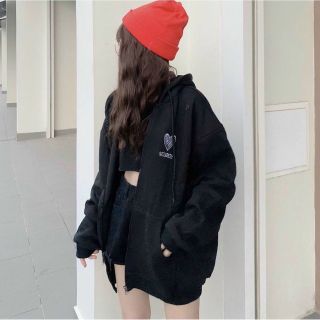 Áo khoác thun nỉ thêu logo trái tim form đẹp vải mịn giá sỉ