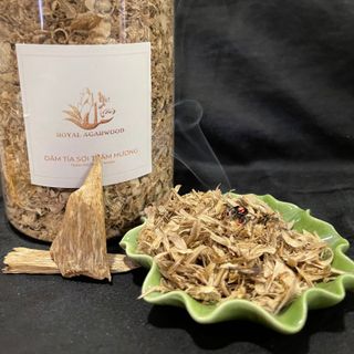 [100g] Dăm tỉa (sợi) trầm hương xông nhà tẩy uế, thưởng trầm, tập yoga - 100% tự nhiên, mùi thơm dịu ngọt gỗ trầm hương