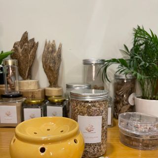 [100g] Dăm tỉa (sợi) trầm hương xông nhà tẩy uế, thưởng trầm, tập yoga - 100% tự nhiên, mùi thơm dịu ngọt gỗ trầm hương