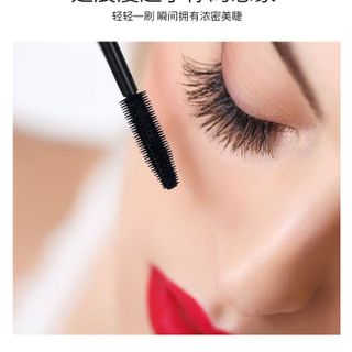 Mascara LAMELIA bạc siêu sang 739
