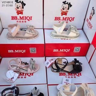 Sandal trẻ em học sinh giá rẻ V074