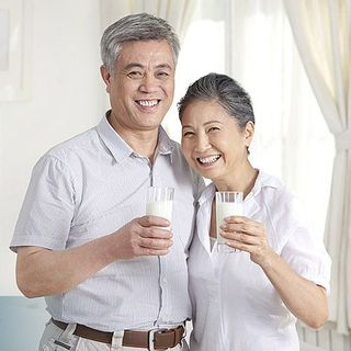 Sữa non Glucolos 850gr dành cho người Tiểu Đường