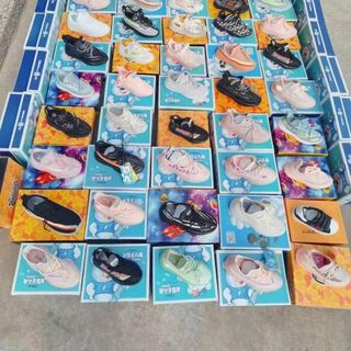 Giày thể thao chất vải dệt thoáng khí V019