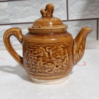 bình trà men nâu kiểu xưa nam bộ