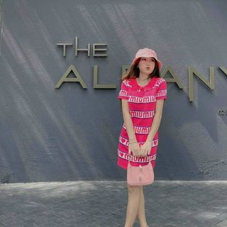 Váy  miu e về thêm sll