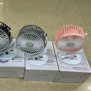 Quạt tích điện để bàn