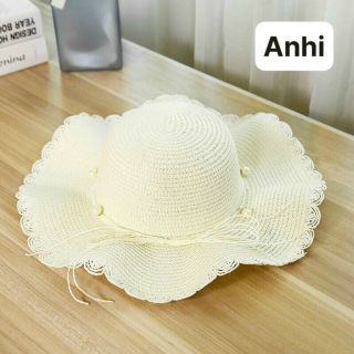 Mẫu cói thời trang nữ