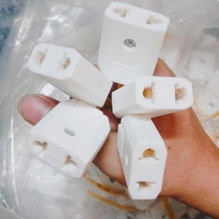 Phích cắm âm chuyên dụng cho đấu nối điện