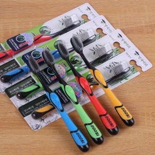 Hộp 30c bàn chải